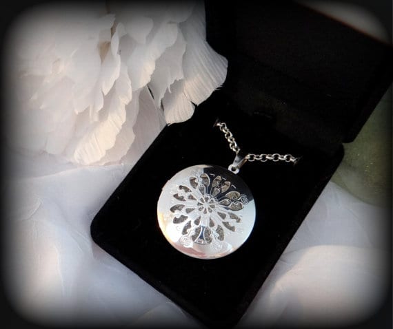 2 Photo Locket Necklace